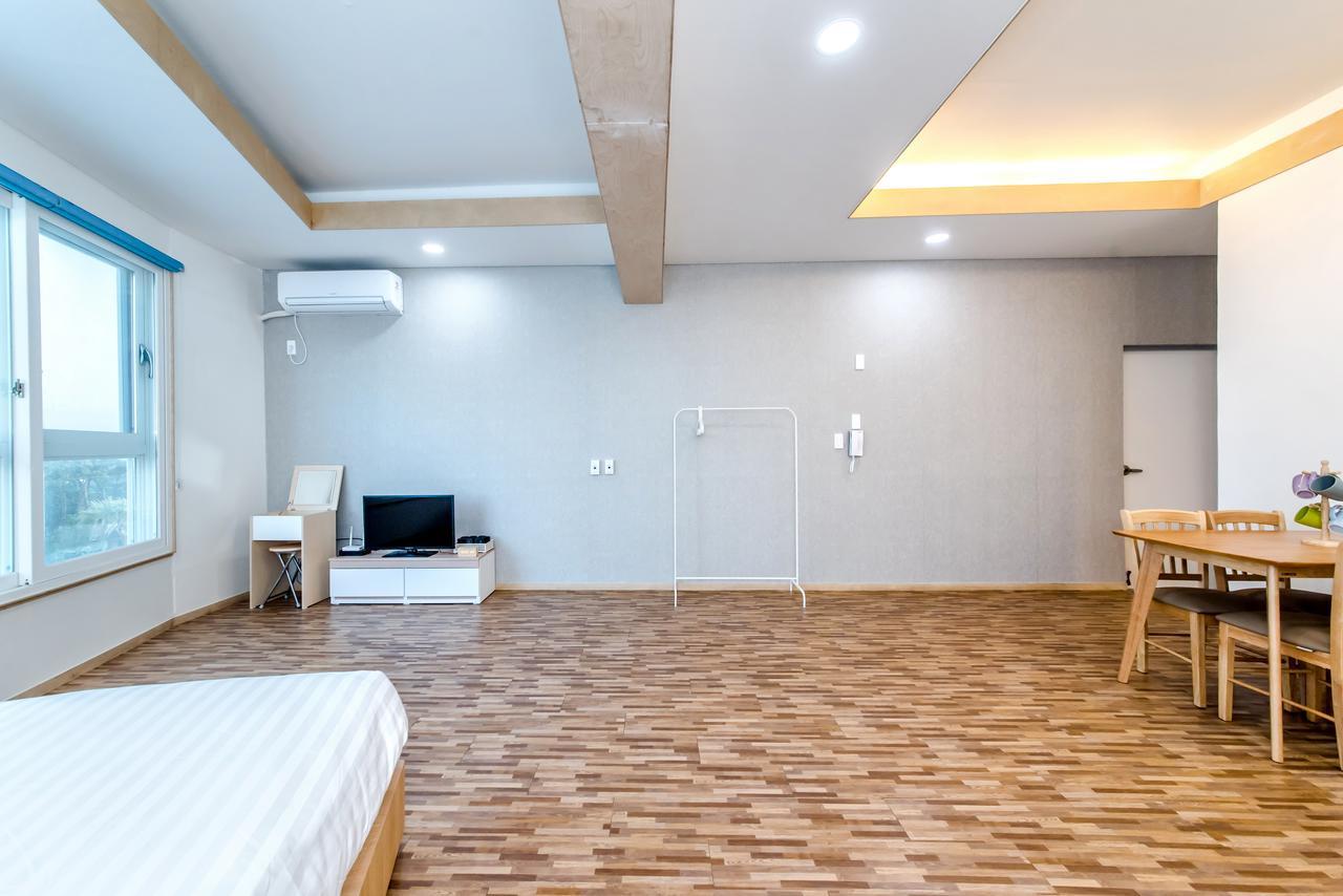 Jeju Hada Pension 西归浦市 外观 照片